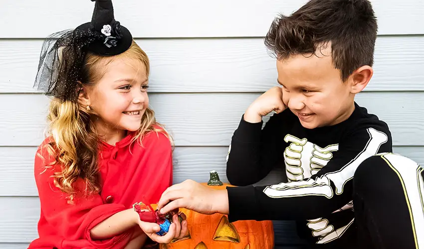 Dress-Up Costumes for Pretend Play