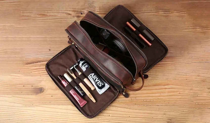 Dopp kit